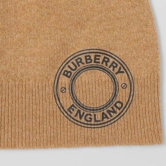 Burberry Logo Graphic Cashmere-Blend Beanie NWT - Picture 2 of 5